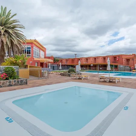 Holiday park Playa Burras *